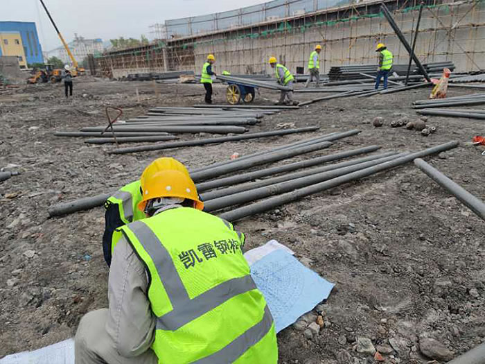 毕节螺栓球网架结构